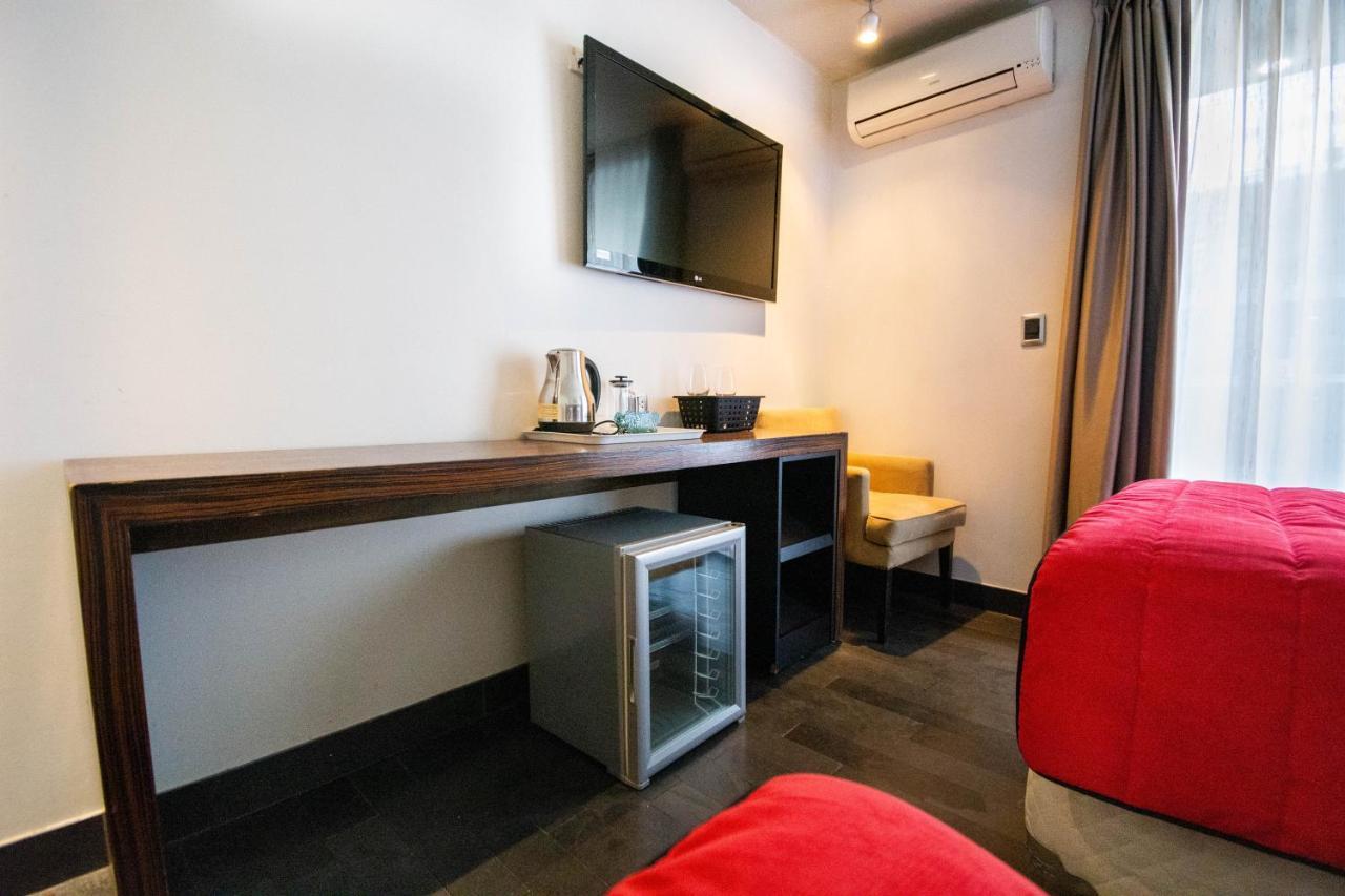 Tribeca Twin Room - Studio With Pool, Wifi, Ac Santiago Buitenkant foto